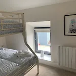 - Sleeps 7 - Garden - Parking Semesterbostad