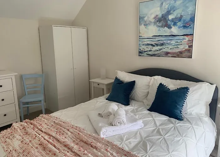 Сasa de vacaciones - Sleeps 7 - Garden - Parking *