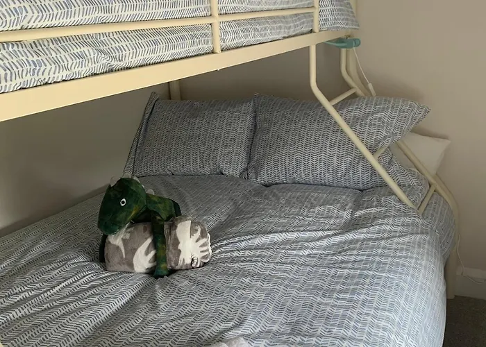 Сasa de vacaciones - Sleeps 7 - Garden - Parking *